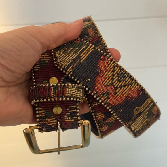 Vintage Accessories - Vintage Belt M/L Tapestry leather Gold Bead Trim Dead stock Absolutely Fresh